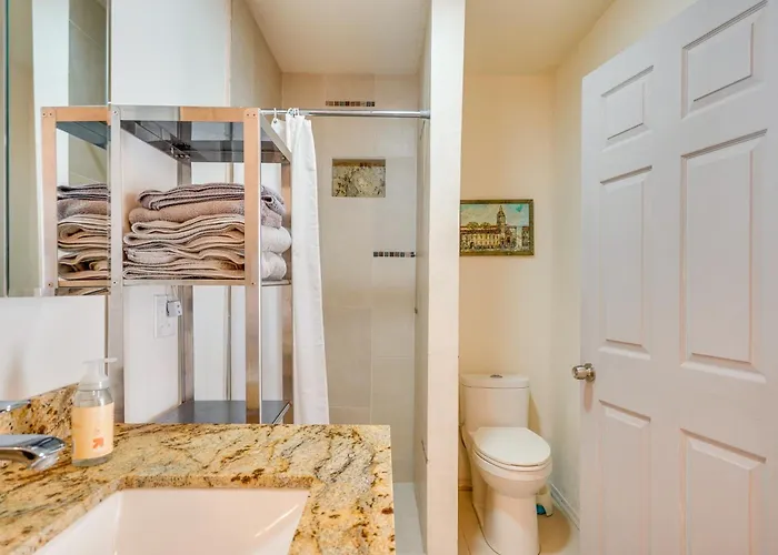 Casita Near Botanical Gardens: Shared Yard! Tucson