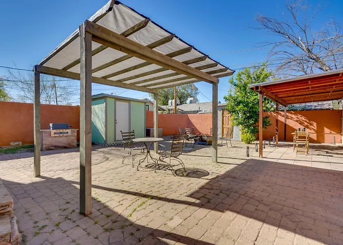 Casita Near Botanical Gardens: Shared Yard! * Tucson